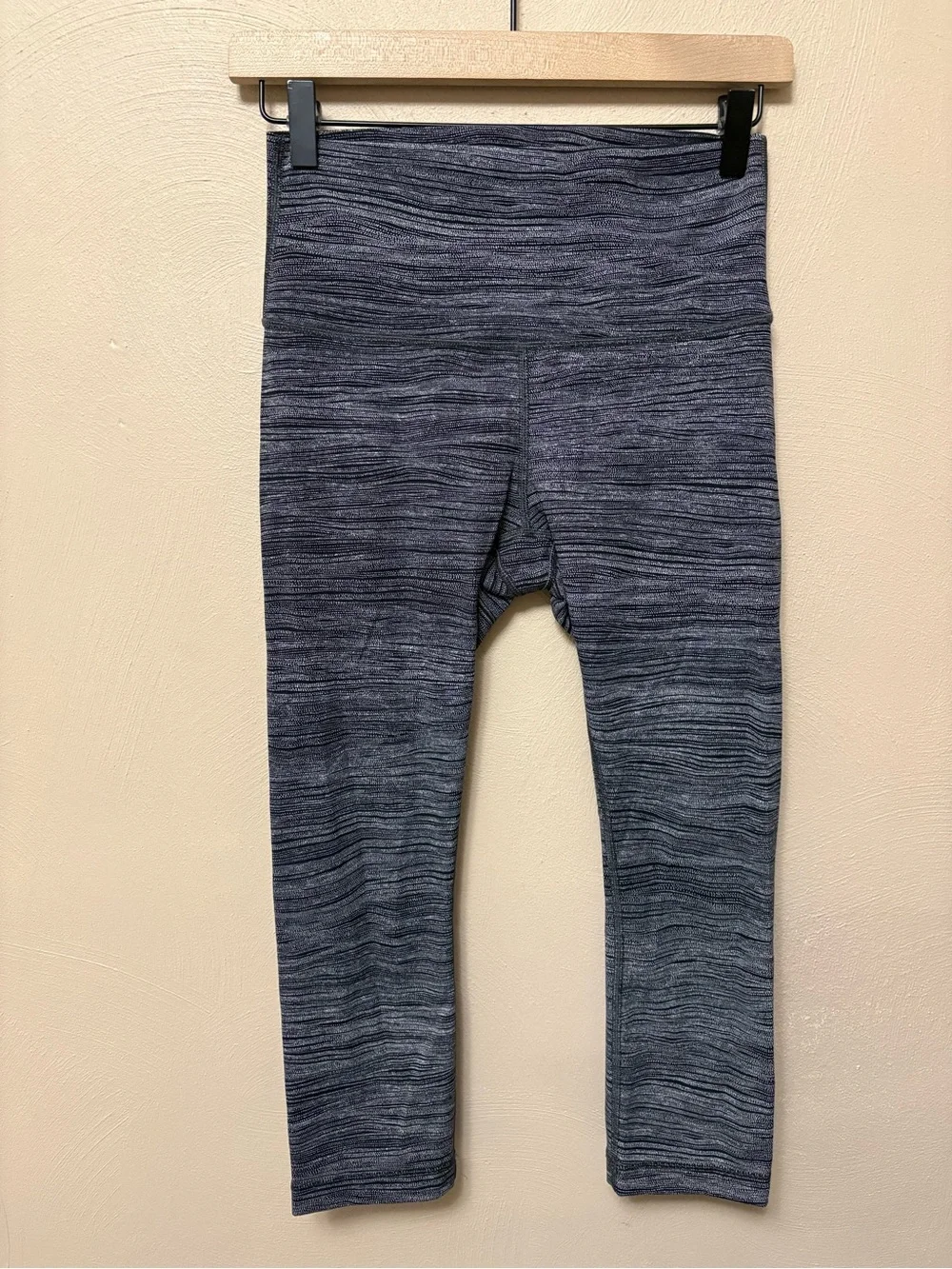 Lululemon Wunder Under Crop (Hi-Rise) (Full-On Luon 21